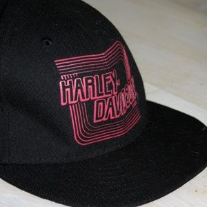 Harley Davidson Black flat brim hat, never worn